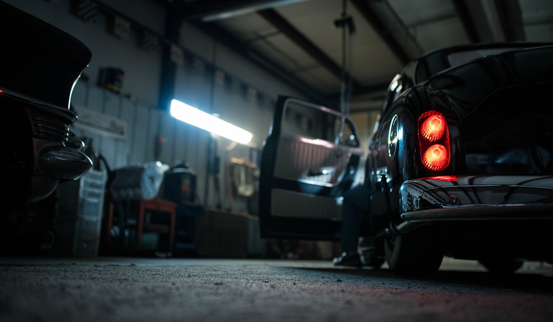 Atelier automobile équipé pour l’entretien des véhicules