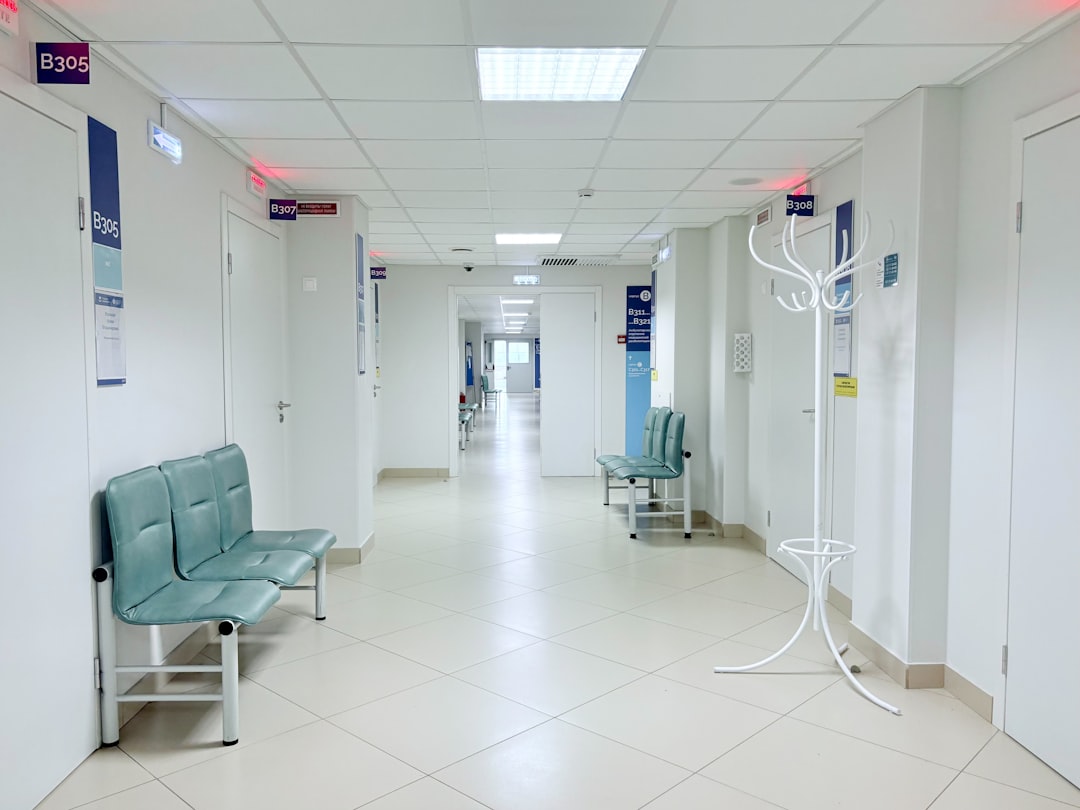 Salle de consultation et espace de soins